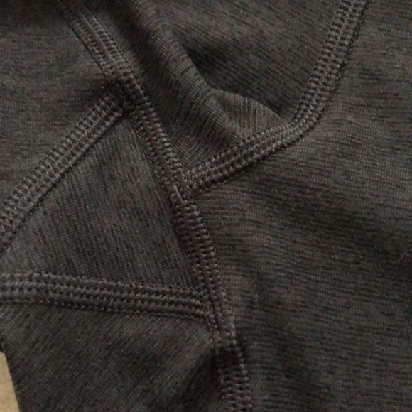 NWOT Outdoor Voices Warmup Legging - Picture 9 of 9